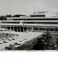 نمای قدیمی بیمارستان قائم (عج)