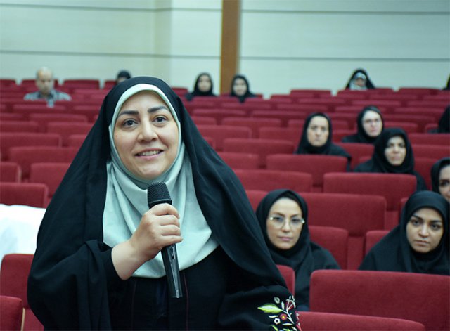 همایش جوانی جمعیت 