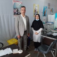 پوستر ایران جوان ، بمان درمراکزبهداشتی درمانی و اماکن شهری