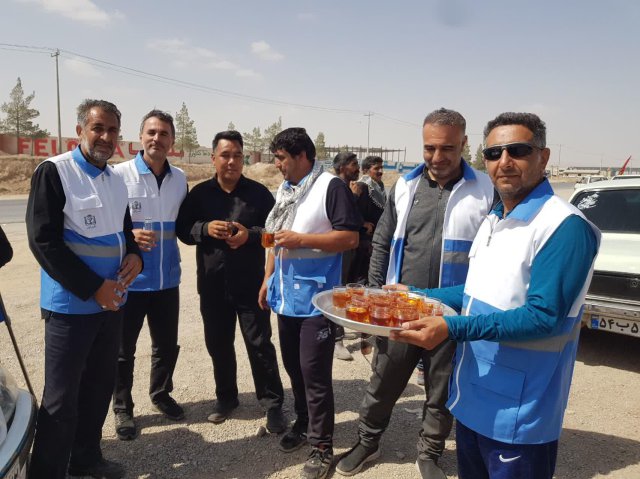 رکاب زنی دوچرخه سواران تایبادی تا مشهد مقدس