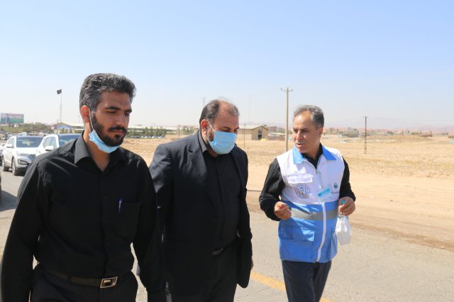 بازدید وزیر بهداشت از موکب ها و پایگاه های اورژانس جاده ای مشهد