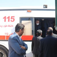 بازدید وزیر بهداشت از موکب ها و پایگاه های اورژانس جاده ای مشهد