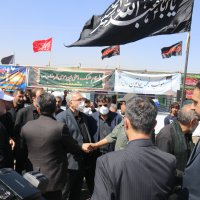 بازدید وزیر بهداشت از موکب ها و پایگاه های اورژانس جاده ای مشهد