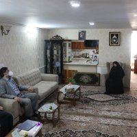 دیدار نوروزی رئیس دانشگاه و مدیر شاهد و ایثار گر با خانواده شهدای سلامت