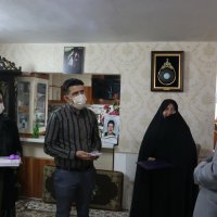 دیدار نوروزی رئیس دانشگاه و مدیر شاهد و ایثار گر با خانواده شهدای سلامت
