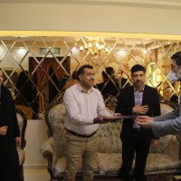 دیدار نوروزی رئیس دانشگاه و مدیر شاهد و ایثار گر با خانواده شهدای سلامت