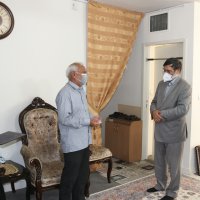 دیدار نوروزی رئیس دانشگاه و مدیر شاهد و ایثار گر با خانواده شهدای سلامت