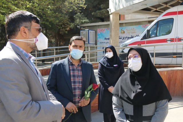 دیدار نوروزی رئیس دانشگاه از بیمارستان طالقانی