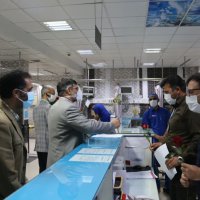 دیدار نوروزی رئیس دانشگاه از بیمارستان طالقانی