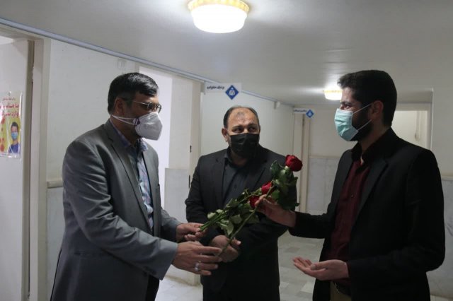 دیدار نوروزی رئیس دانشگاه ازمراکز بهداشتی