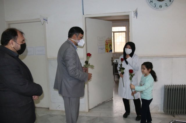 دیدار نوروزی رئیس دانشگاه ازمراکز بهداشتی