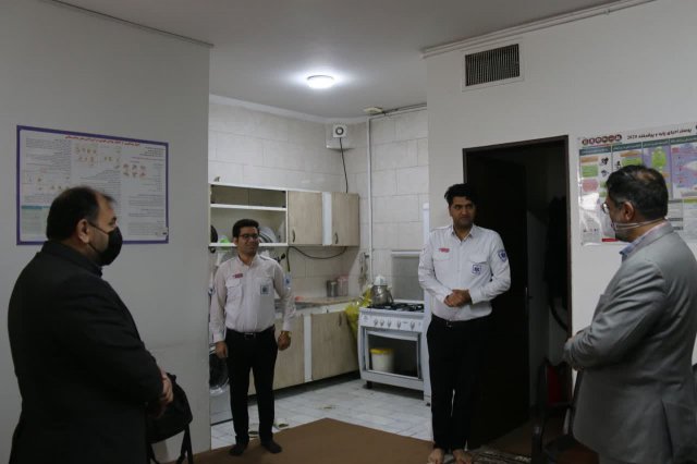دیدار نوروزی رئیس دانشگاه ازمراکز بهداشتی