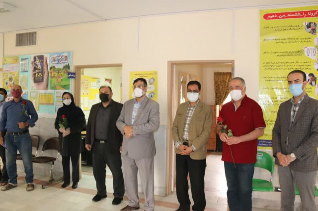 دیدارنوروزی رئیس دانشگاه باکارکنان اورژانس جاده ای