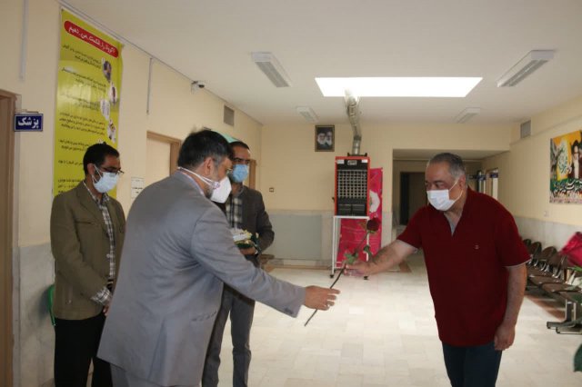 دیدارنوروزی رئیس دانشگاه باکارکنان اورژانس جاده ای