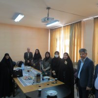 حضور رئیس و معاونین  دانشکده پرستاری و مامائی در اتاق اساتید و کارکنان جهت تبریک سال نو و تقدیر از زحمات یکساله آنان