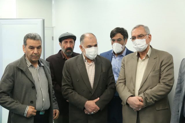 بازدید وزیر بهداشت و رئیس دانشگاه از پارک علم و فناوری سلامت 