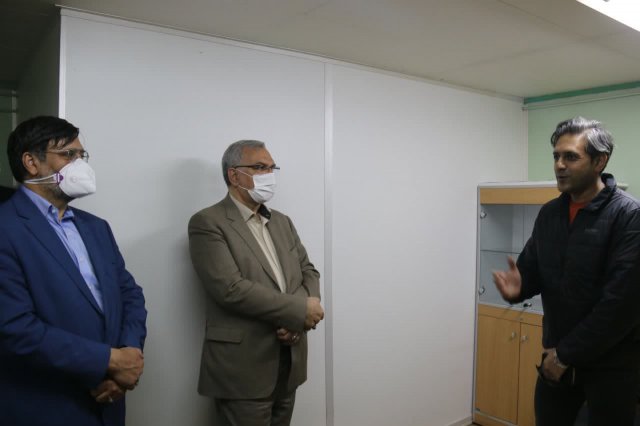 بازدید وزیر بهداشت و رئیس دانشگاه از پارک علم و فناوری سلامت 
