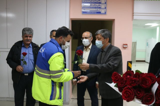 دیدار نوروزی باکارمندان بیمارستان شهید کامیاب