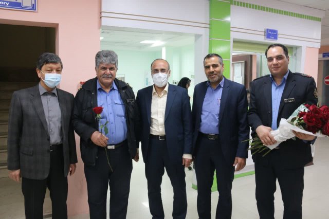 دیدار نوروزی باکارمندان بیمارستان شهید کامیاب
