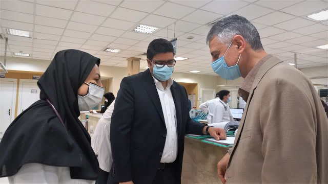 بازدید معاون آموزشی ازمراکزآموزشی پژوهشی و درمانی دانشگاه