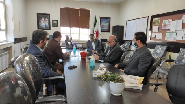 بازدید نوروزی معاون توسعه دانشگاه از شبکه بهداشت و درمان فریمان