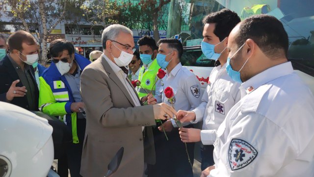 حضور وزیر بهداشت و بررسی خدمات حوزه سلامت در حریم حرم رضوی